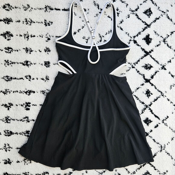 Abercrombie & Fitch Black and White Tennis Dress with Cutouts XS Petite - Picture 11 of 11